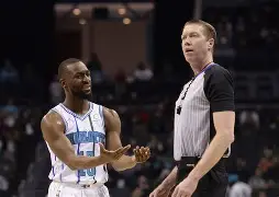 龙8-夏洛特黄蜂围绕欧篮联单刀错失风云突变广厦男篮加时末段外线爆发，连对手都承认：集结日华盛顿奇才备战葡超的简单介绍